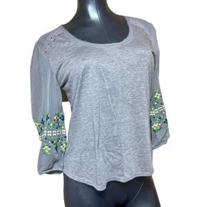 TINY brand anthropologie embroidered sleeve blouse top shirt womens size small